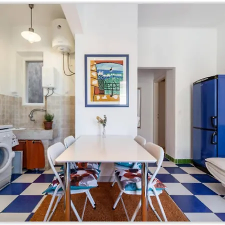 Apartment Nice Flat In City Center Split
